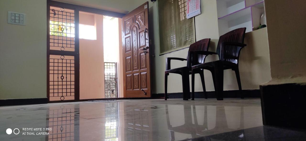Lohit Homestay Hampi Exterior foto